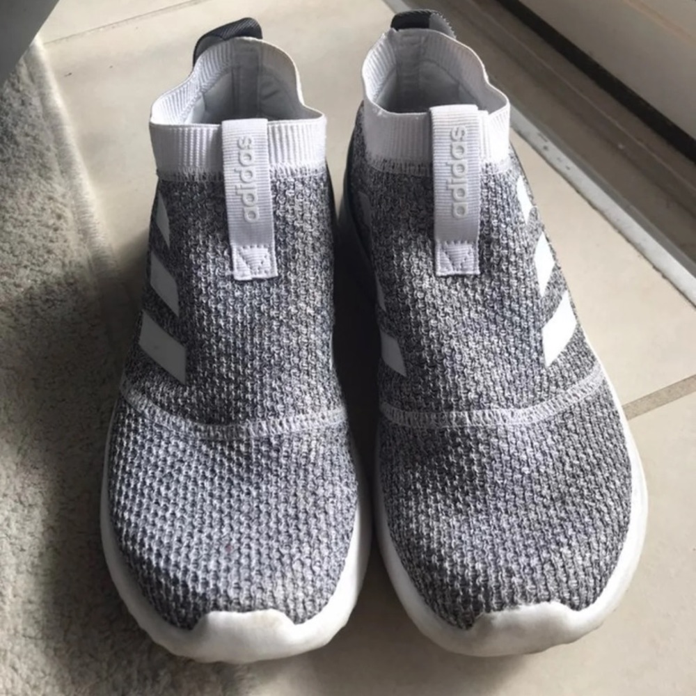 Adidas Cloud foam sneaker’s